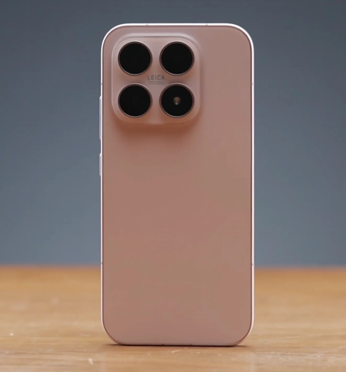 Xiaomi 17 Pro enthüllt: Rückdisplay-Revolution & Kampfansage an iPhone! - Imagen 4 Xiaomi 17 Pro enthüllt: Rückdisplay-Revolution & Kampfansage an iPhone! - Xiaomi 17 Pro